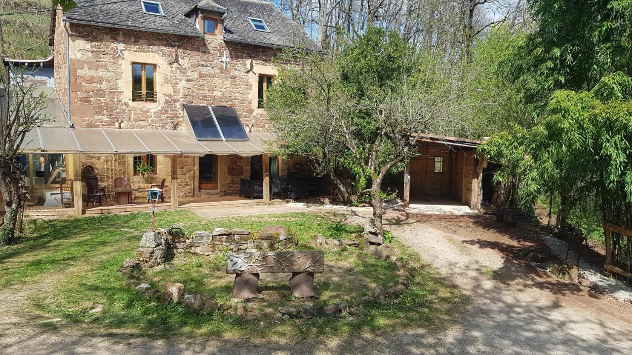 Maison Isolee Dans Les Vignes Et Les Bois Valady Екстериор снимка