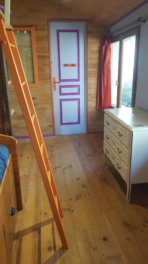 Maison Isolee Dans Les Vignes Et Les Bois Valady Екстериор снимка