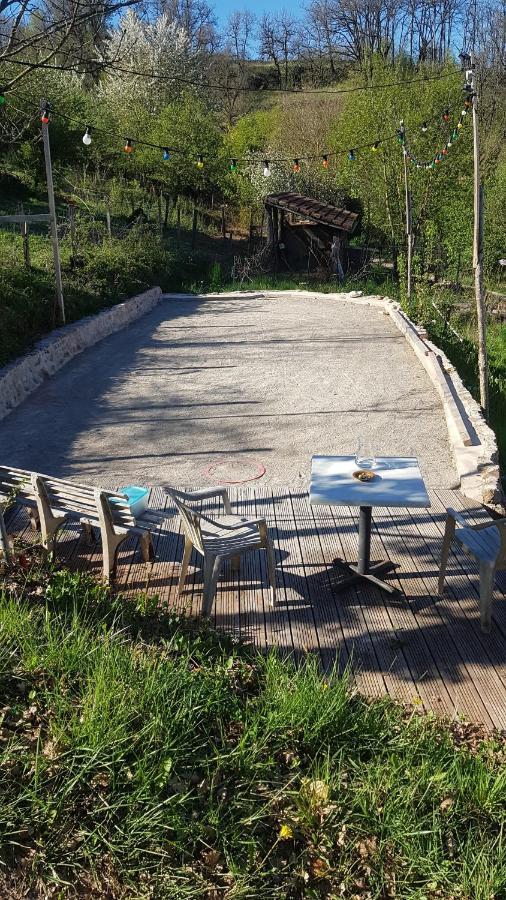 Maison Isolee Dans Les Vignes Et Les Bois Valady Екстериор снимка